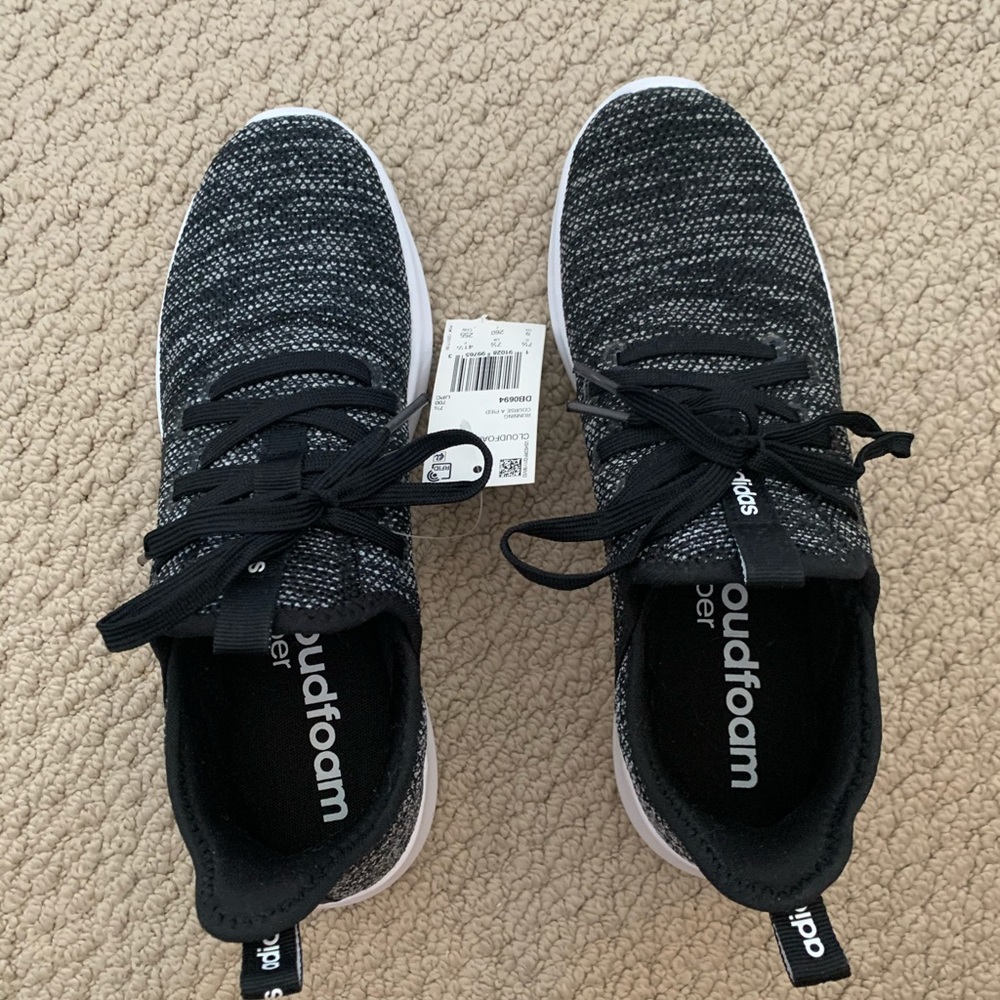 NWT Adidas Cloudfoam Sneakers